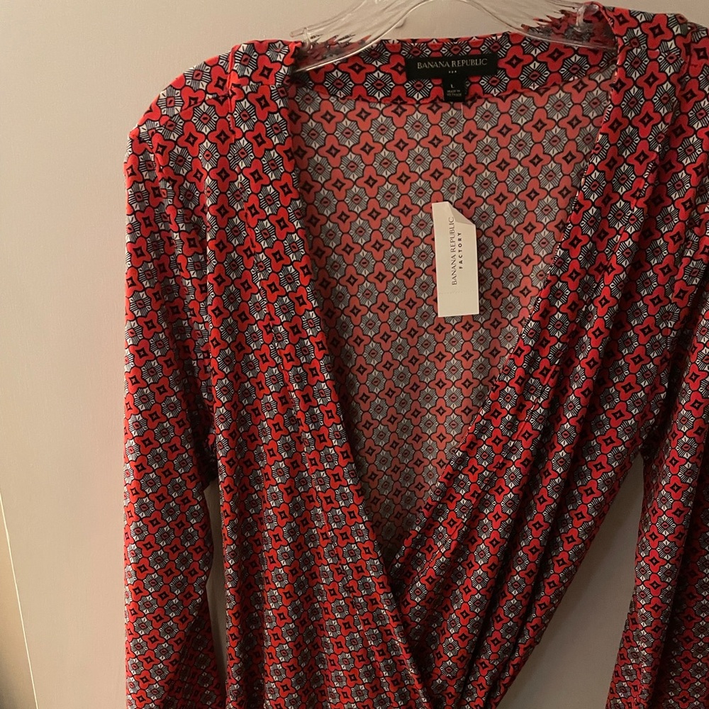 Patterned wrap dress